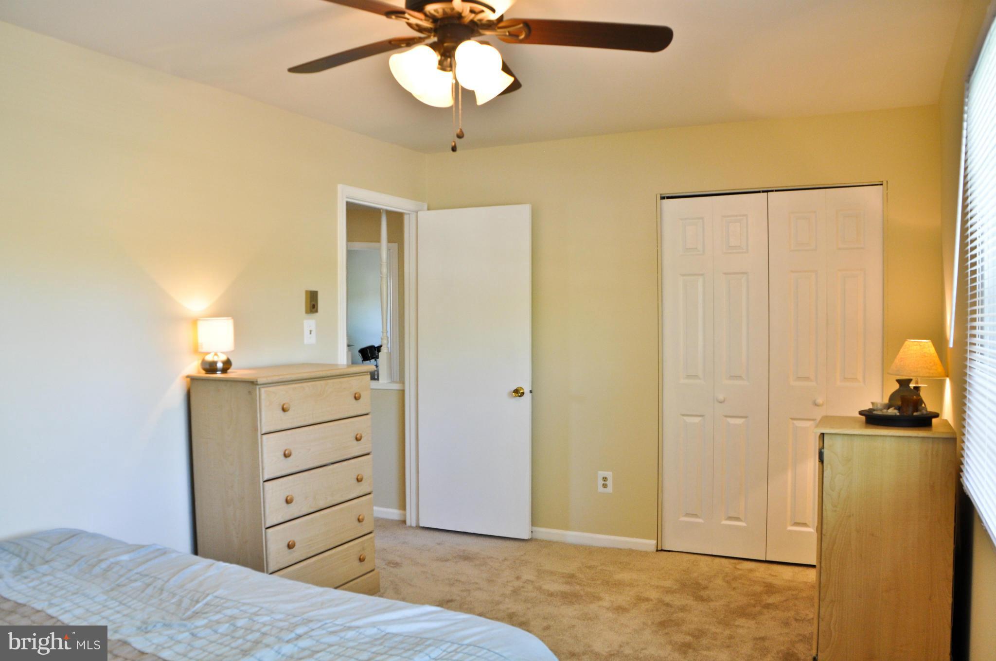 1305 Lee Road Sterling, VA 20164 - Photo 20 of 30 Bedroom