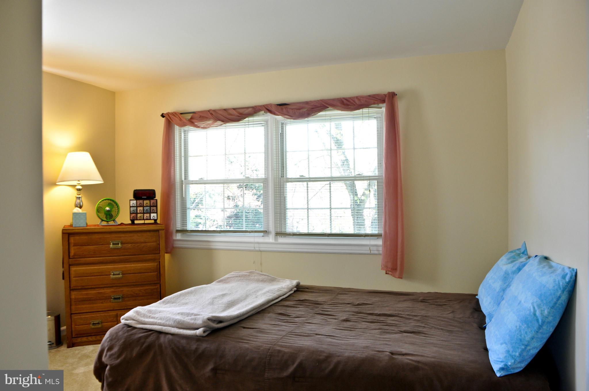 1305 Lee Road Sterling, VA 20164 - Photo 22 of 30 Bedroom