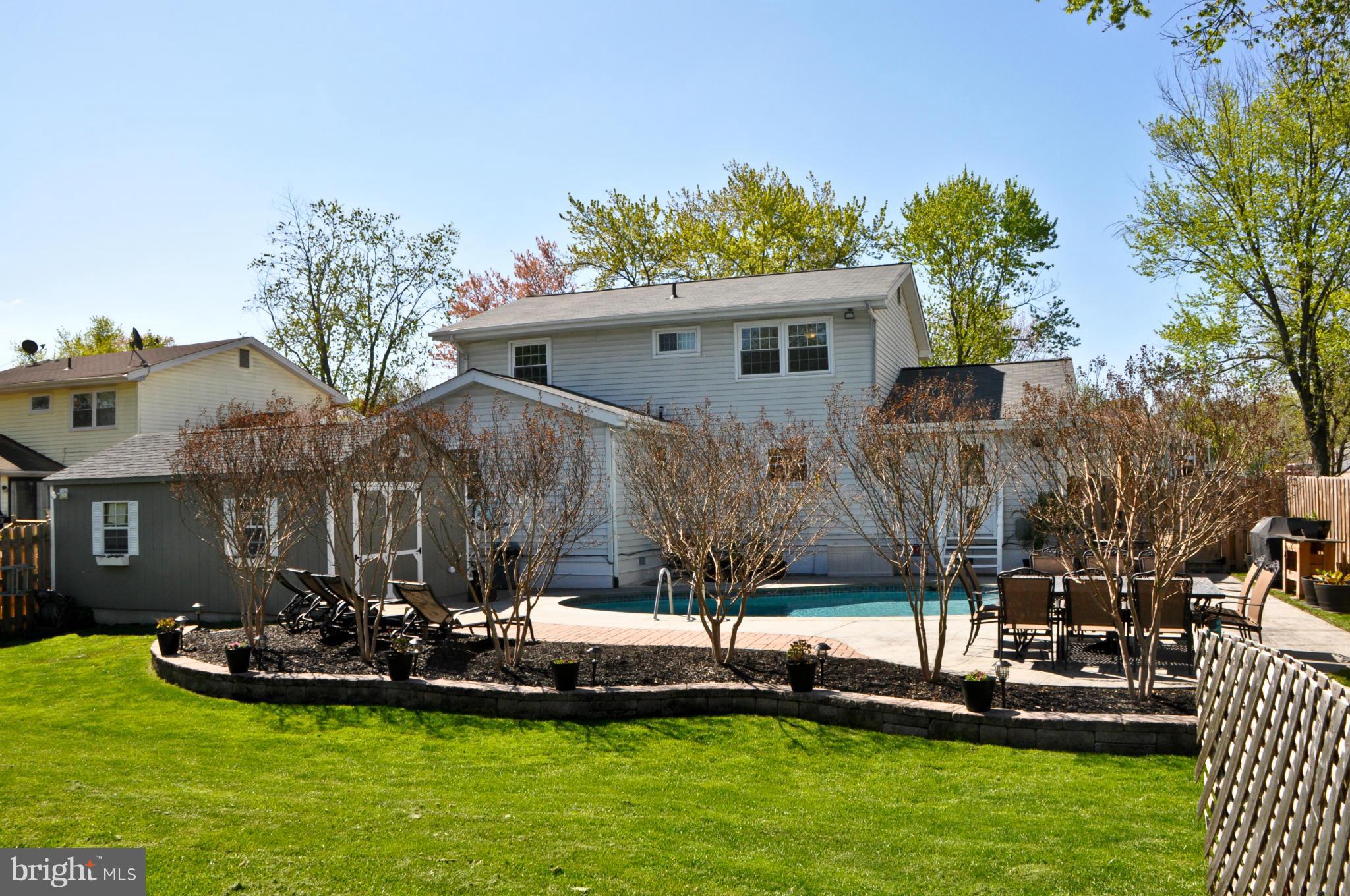 1305 Lee Road Sterling, VA 20164 - Photo 27 of 30 Exterior (Rear)