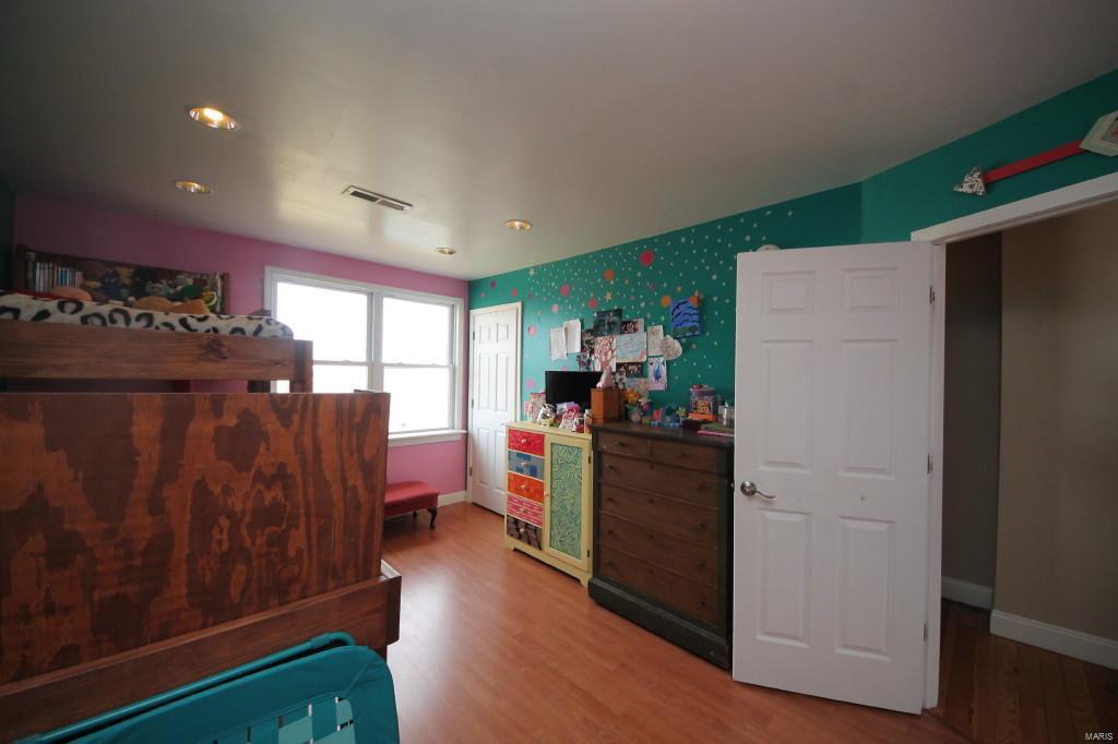 2461 Rentchler Road Belleville, IL 62221 - Photo 25 of 56