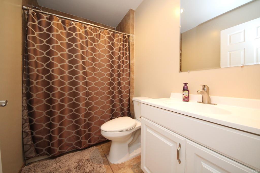 2461 Rentchler Road Belleville, IL 62221 - Photo 26 of 56