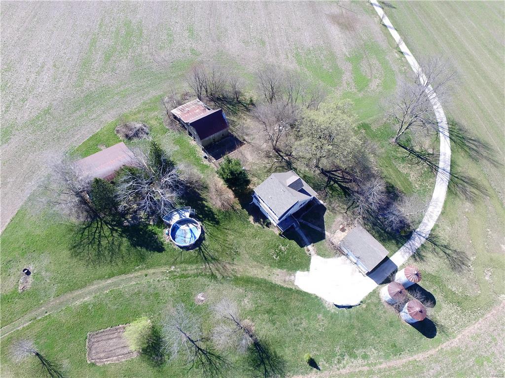 2461 Rentchler Road Belleville, IL 62221 - Photo 34 of 56