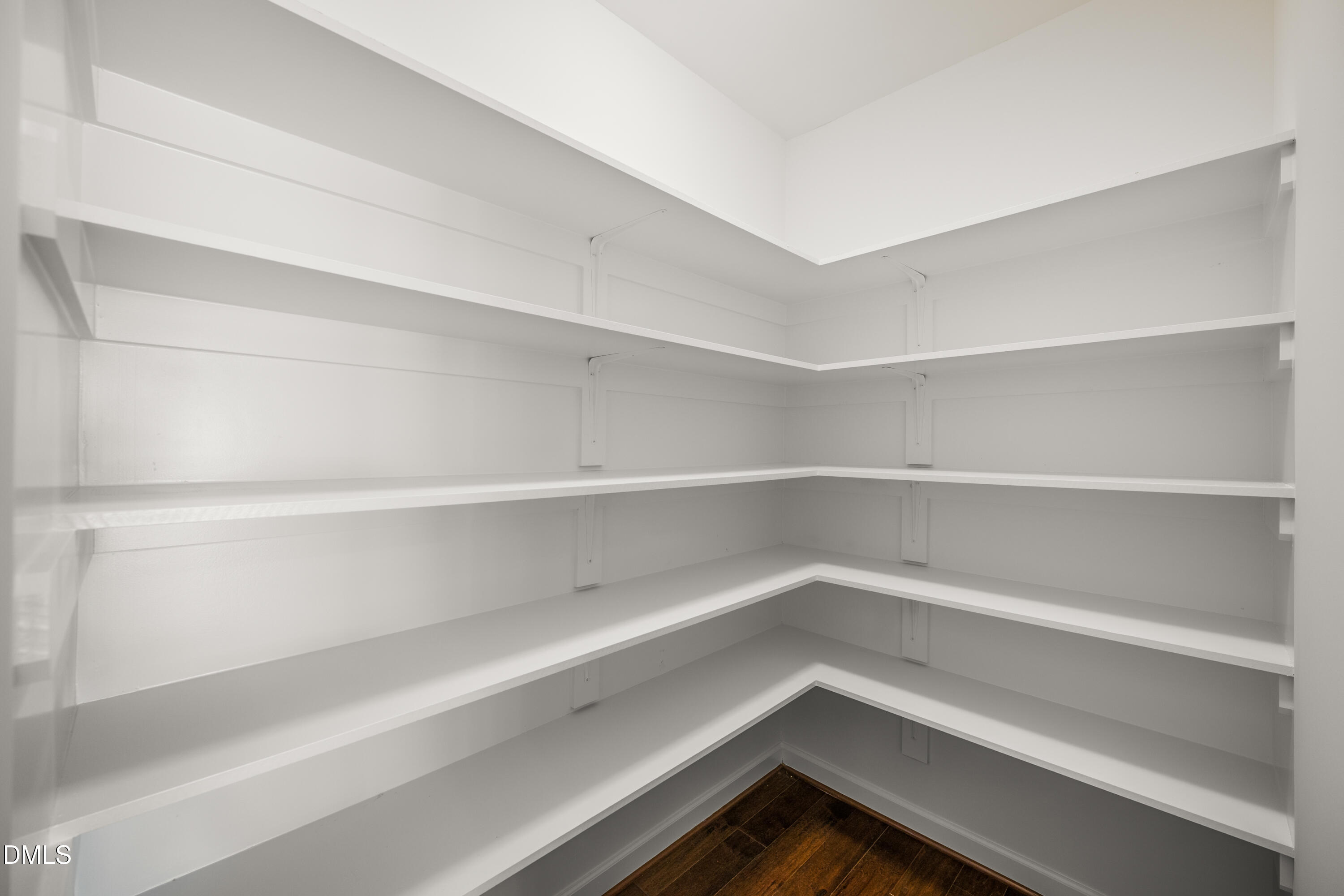 8035 Gilano Drive Raleigh, NC 27603 - Photo 17 of 41 17_16 -8035 gilano dr, interior