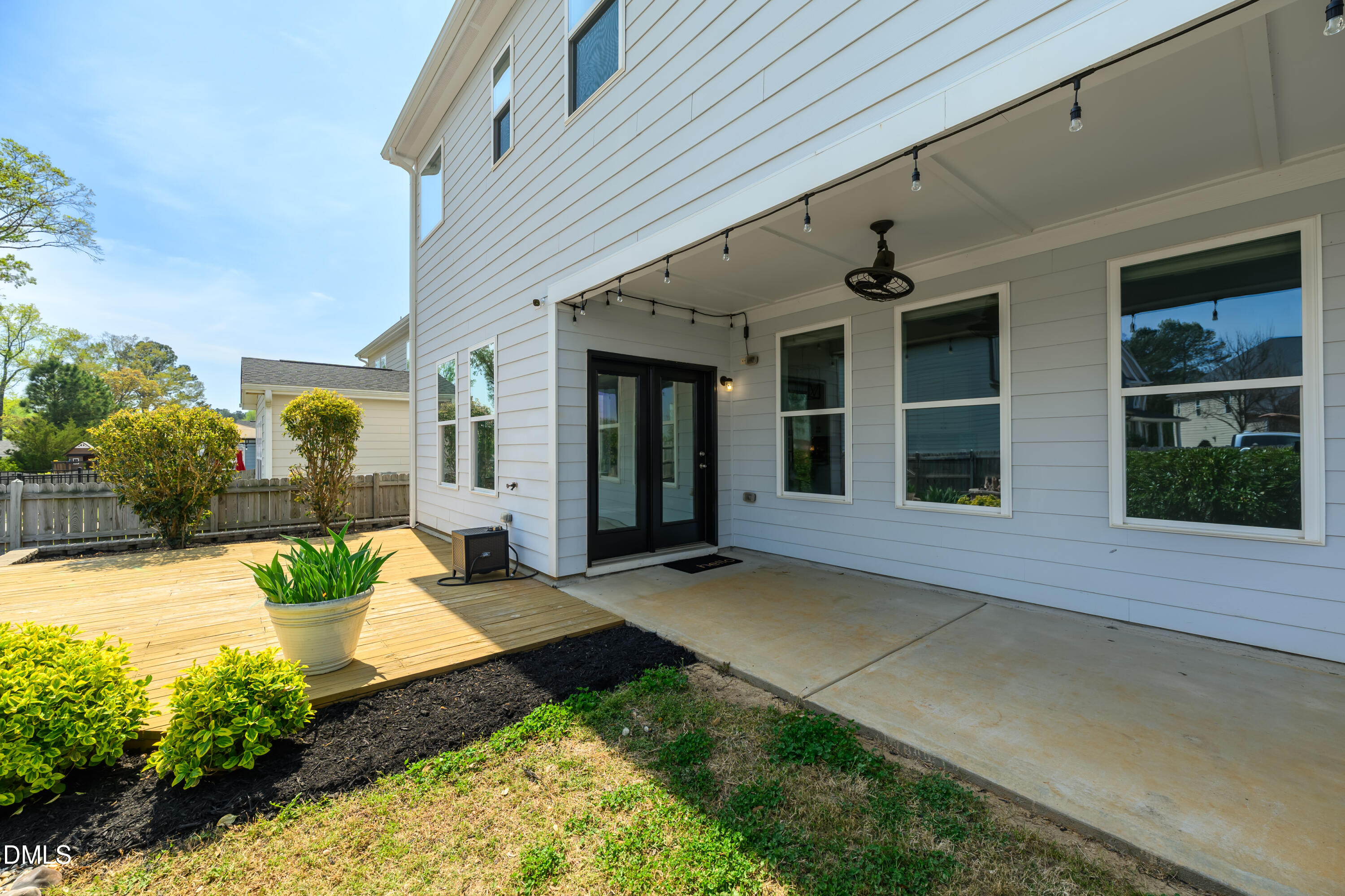 8035 Gilano Drive Raleigh, NC 27603 - Photo 33 of 41 34_33 -8035 gilano dr, exterior