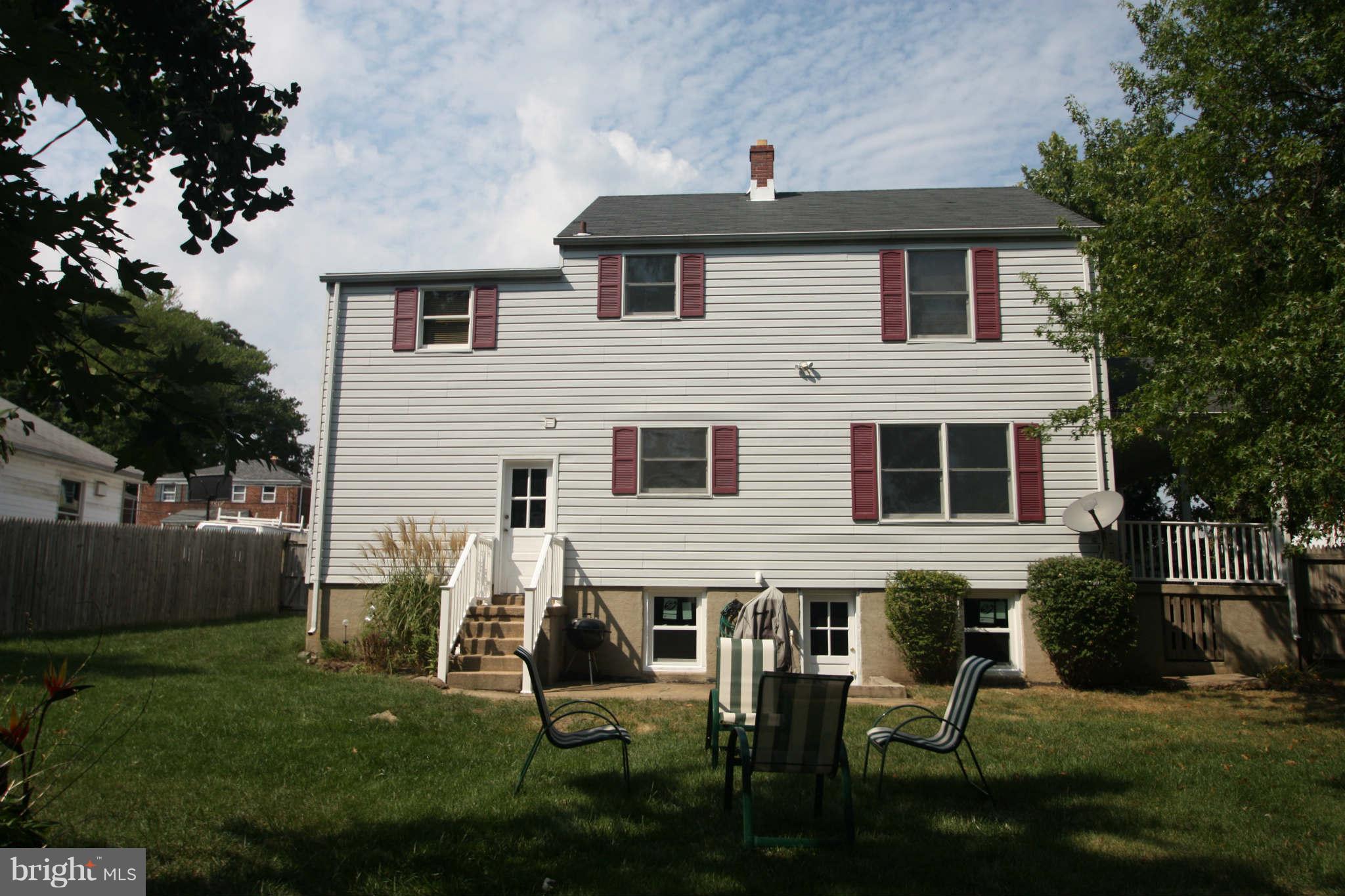 1691 Yakona Road Baltimore, MD 21286 - Photo 2 of 27 Exterior (Rear)