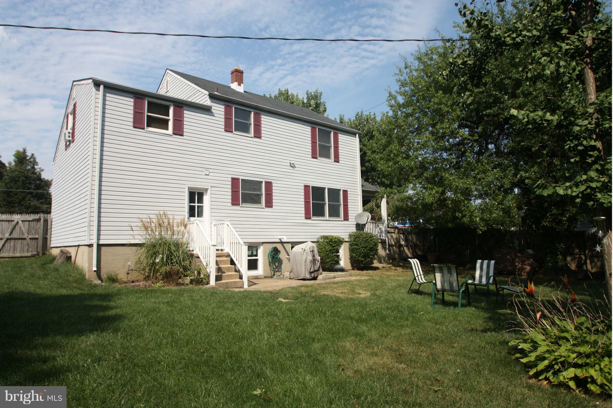 1691 Yakona Road Baltimore, MD 21286 - Photo 3 of 27 Exterior (Rear)