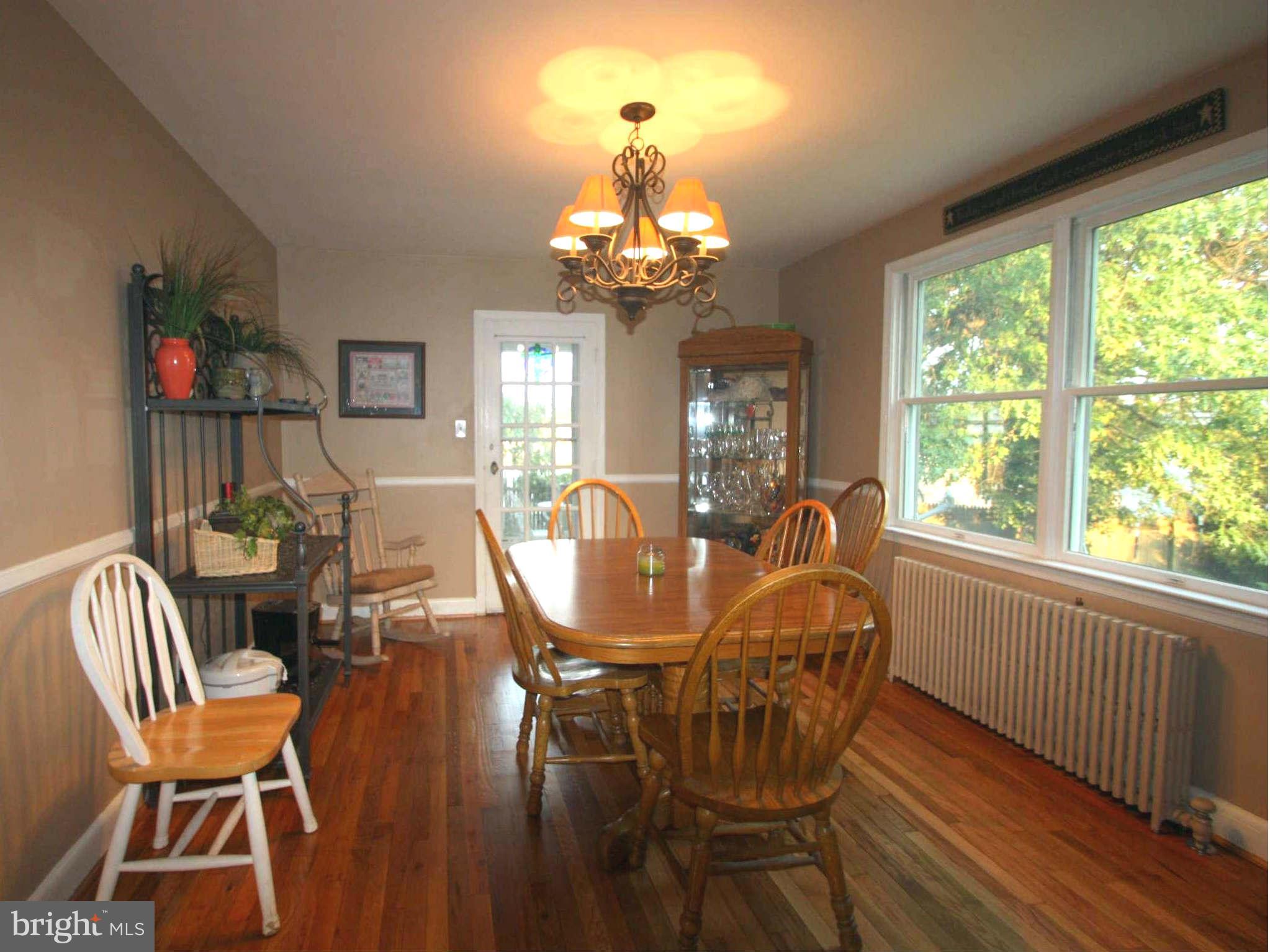 1691 Yakona Road Baltimore, MD 21286 - Photo 7 of 27 Dining Room
