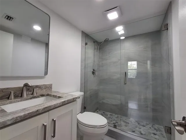 $2,600 | 8763 Shadow Wood Boulevard, Unit 202, Coral Springs, FL 33071