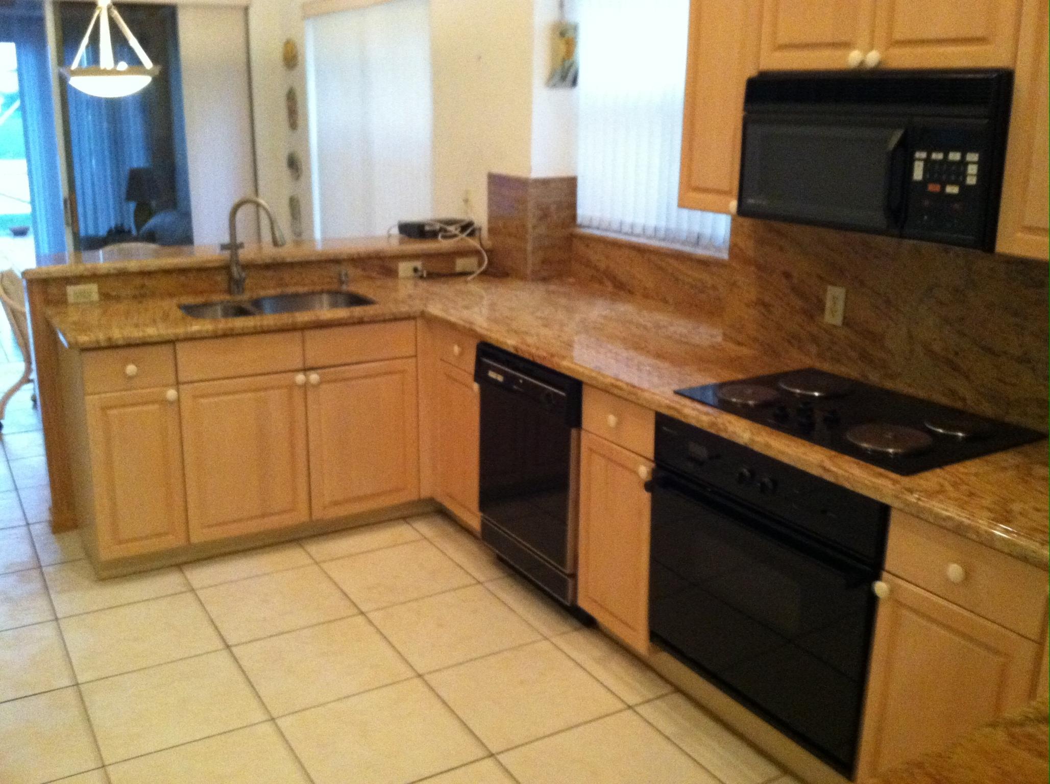 8192 Horseshoe Bay Road Boynton Beach, FL 33472 - Photo 7 of 24 Kitchen
