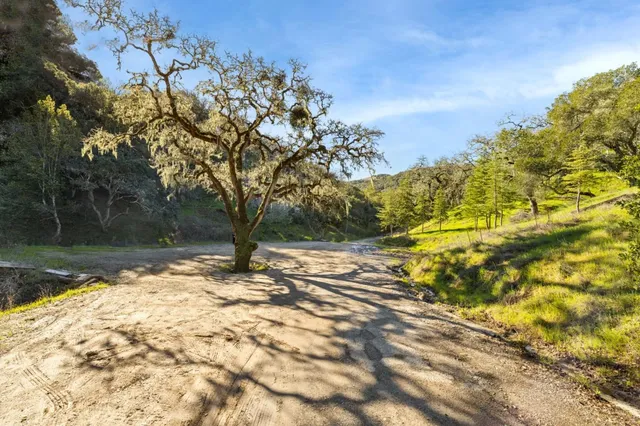 $1,550,000 | 4 El Vanada Road, Redwood City, CA 94062