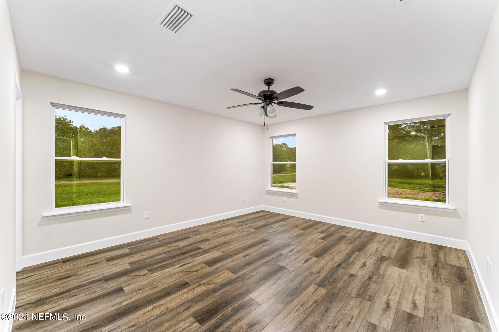9032 Taylor Field Road Jacksonville, FL 32222 - Photo 15 of 24 DSC08675