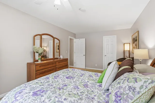 $290,000 | 1684 Covington Lane, Eagan, MN 55122