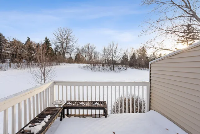 $290,000 | 1684 Covington Lane, Eagan, MN 55122