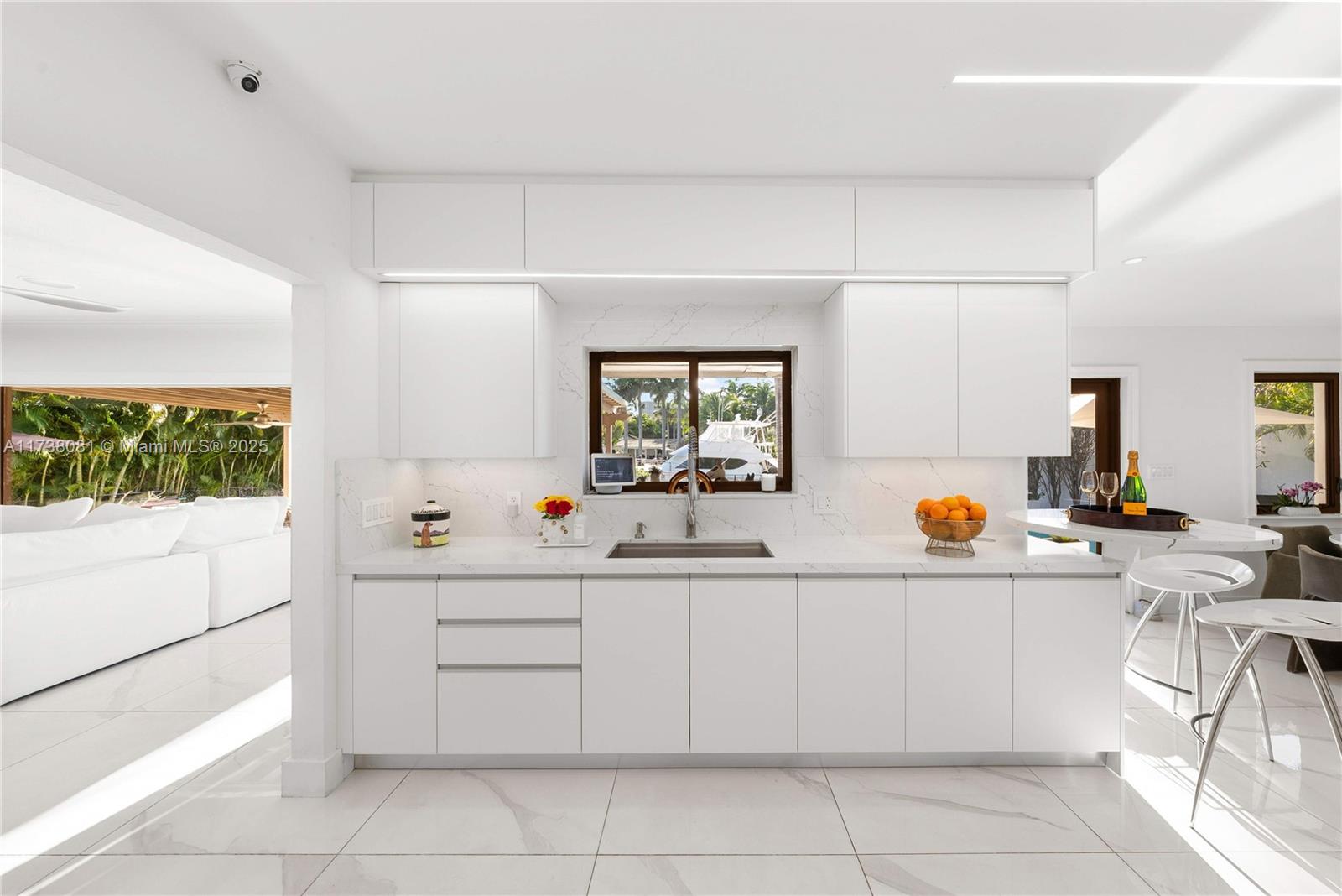 1070 Belle Meade Island Drive Miami, FL 33138 - Photo 10 of 32