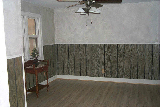 5594 Cunningham Road Rockford, IL 61102 - Photo 4 of 5 a view of a livingroom with furniture