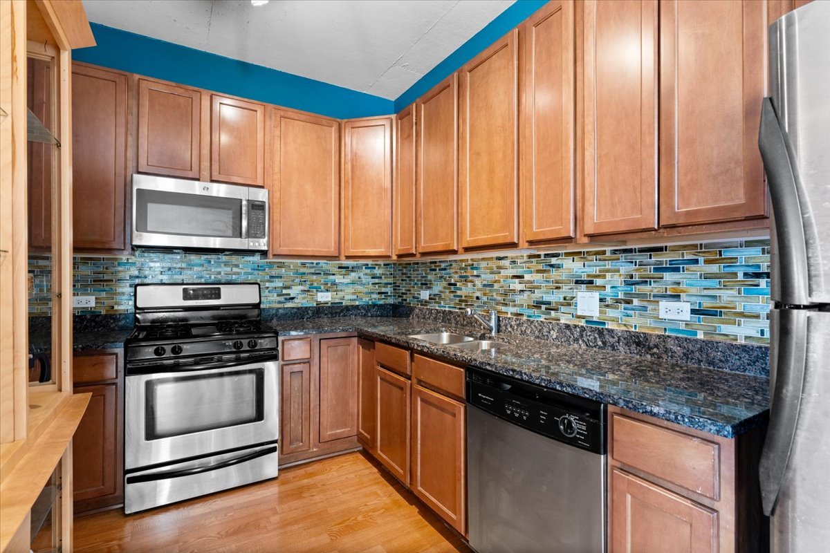 909 West Washington Boulevard, Unit 804 Chicago, IL 60607 - Photo 7 of 19