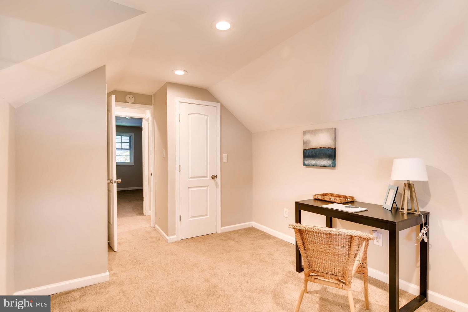 21 Village Road Baltimore, MD 21208 - Photo 20 of 28 Bedroom