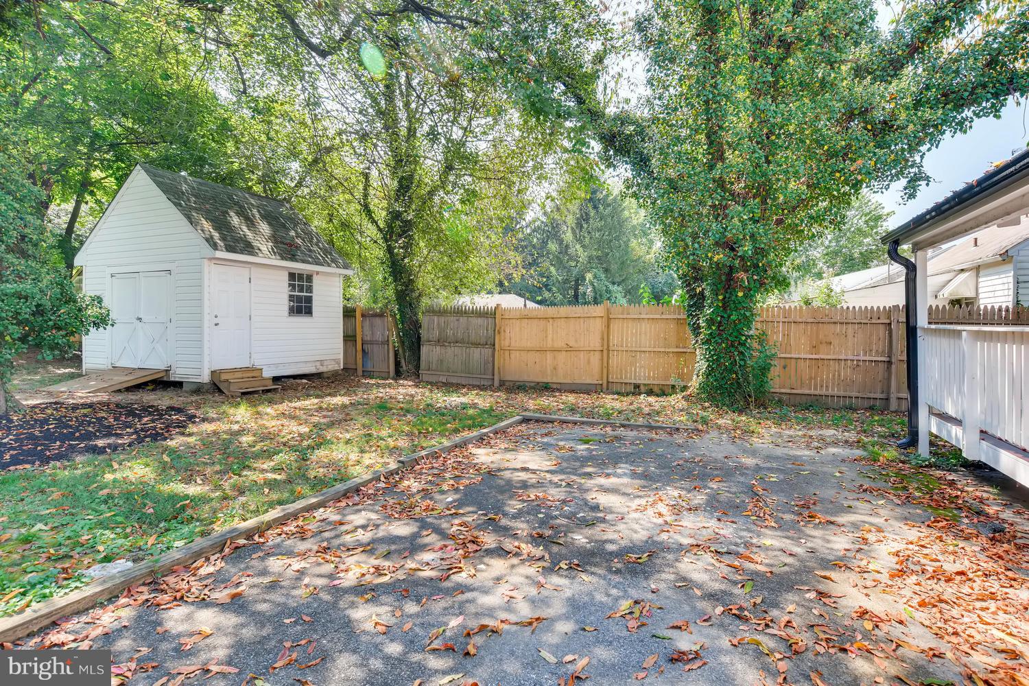 21 Village Road Baltimore, MD 21208 - Photo 23 of 28 Shed