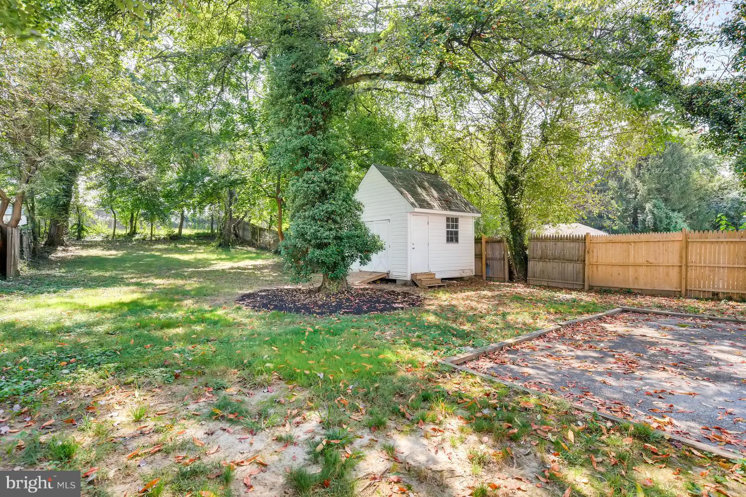 21 Village Road Baltimore, MD 21208 - Photo 24 of 28 Exterior (Rear)