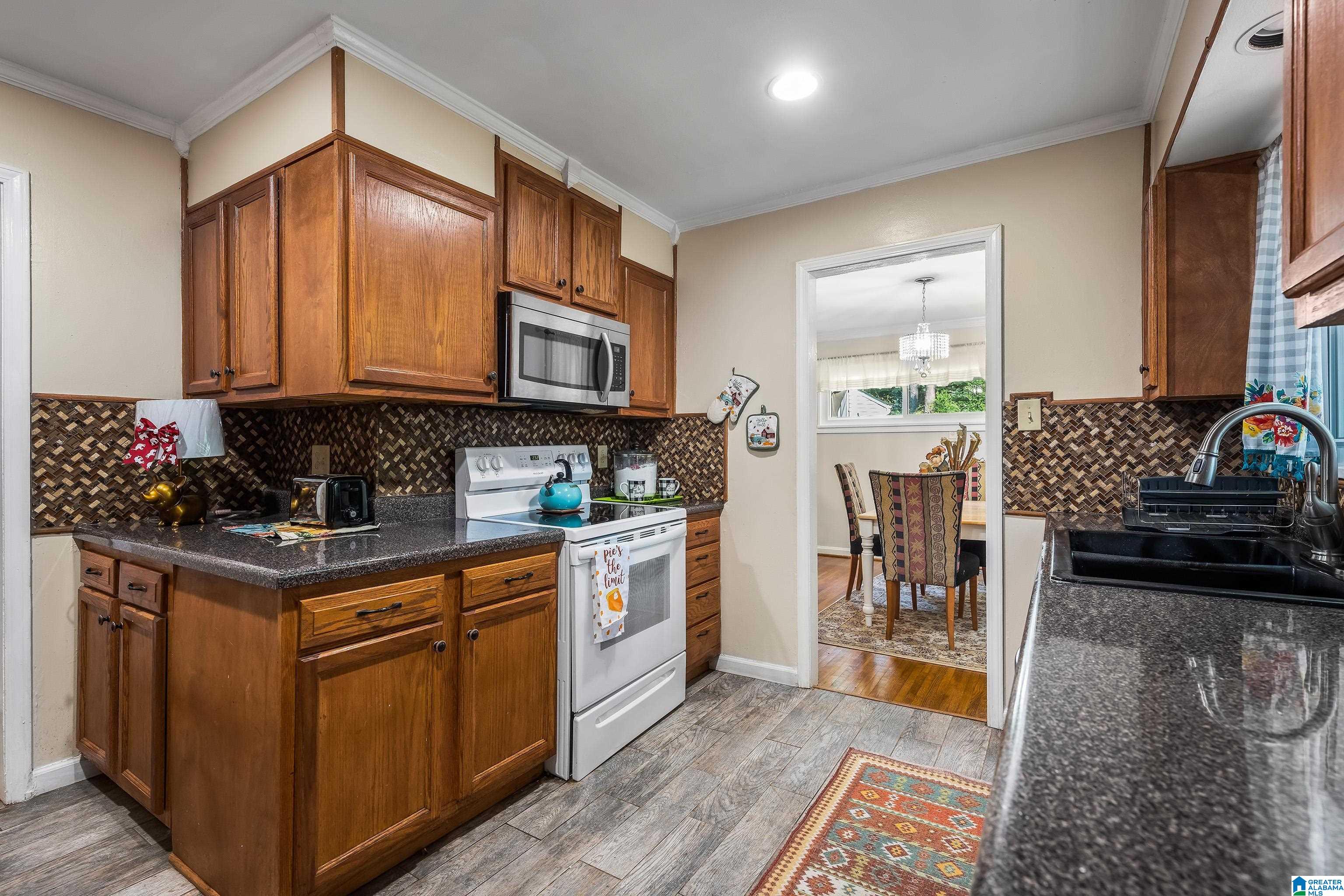 220 Stacy Street Birmingham, AL 35213 - Photo 10 of 29