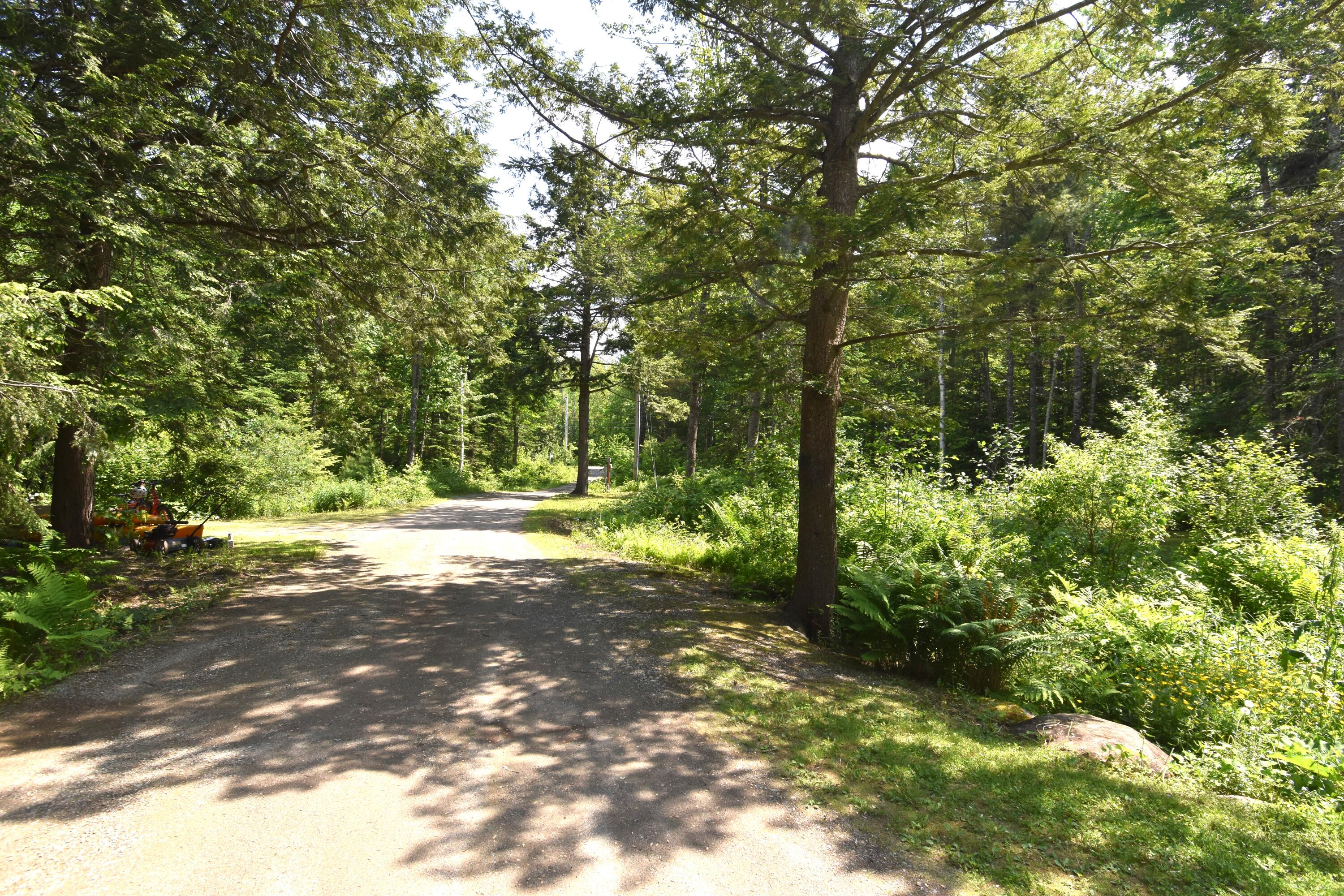 157 Back Belmont Road Belfast, ME 04915 - Photo 2 of 25 driveway