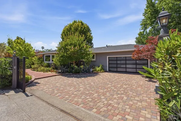 $1,950,000 | 325 Point San Pedro Road, San Rafael, CA 94901