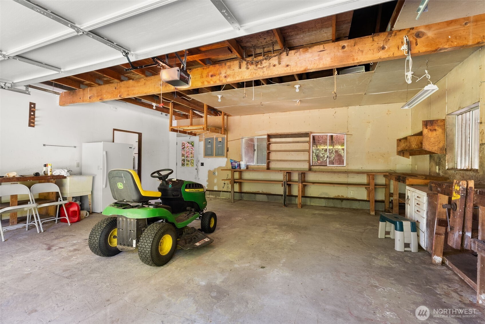 155 Bonell Road Randle, WA 98377 - Photo 27 of 38 a view of a room with gym equipment