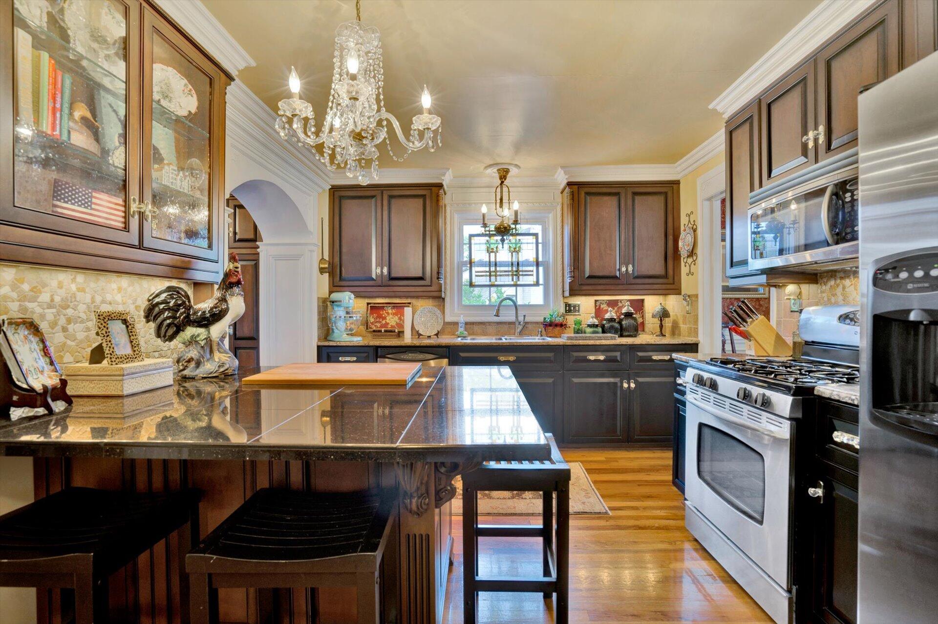 2311 Mt Vernon Road Southwest Roanoke, VA 24015 - Photo 12 of 52 Kitchen