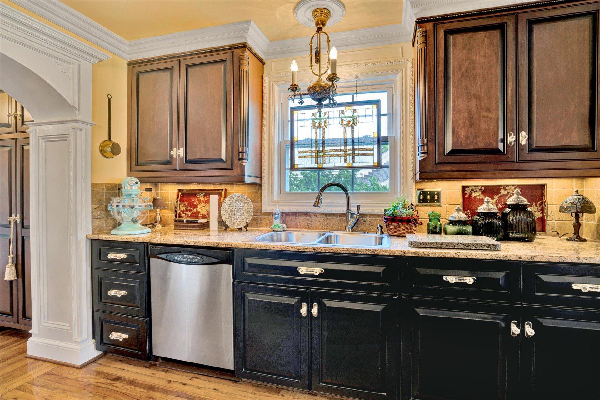 2311 Mt Vernon Road Southwest Roanoke, VA 24015 - Photo 15 of 52 Kitchen