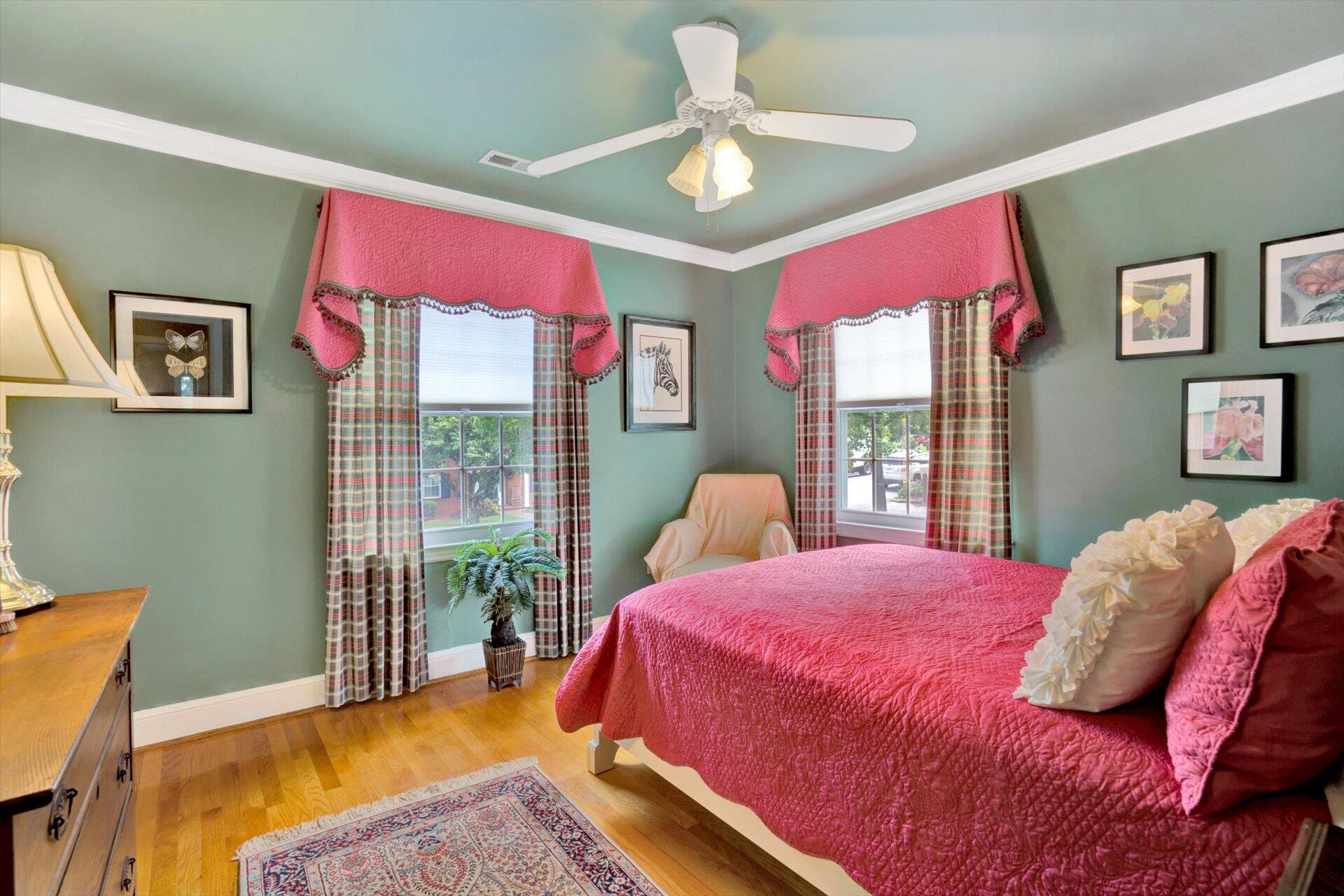 2311 Mt Vernon Road Southwest Roanoke, VA 24015 - Photo 28 of 52 Bedroom 4