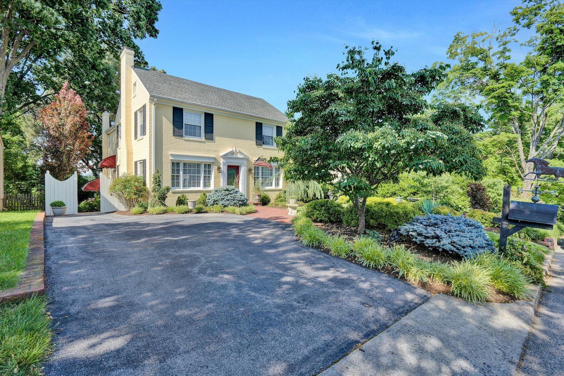 2311 Mt Vernon Road Southwest Roanoke, VA 24015 - Photo 48 of 52 56-060620220109