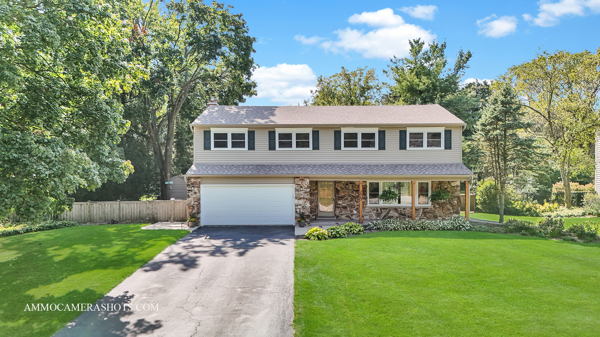 26W275 Tomahawk Drive Wheaton, IL 60189 - Photo 41 of 41 a front view of house with yard and green space