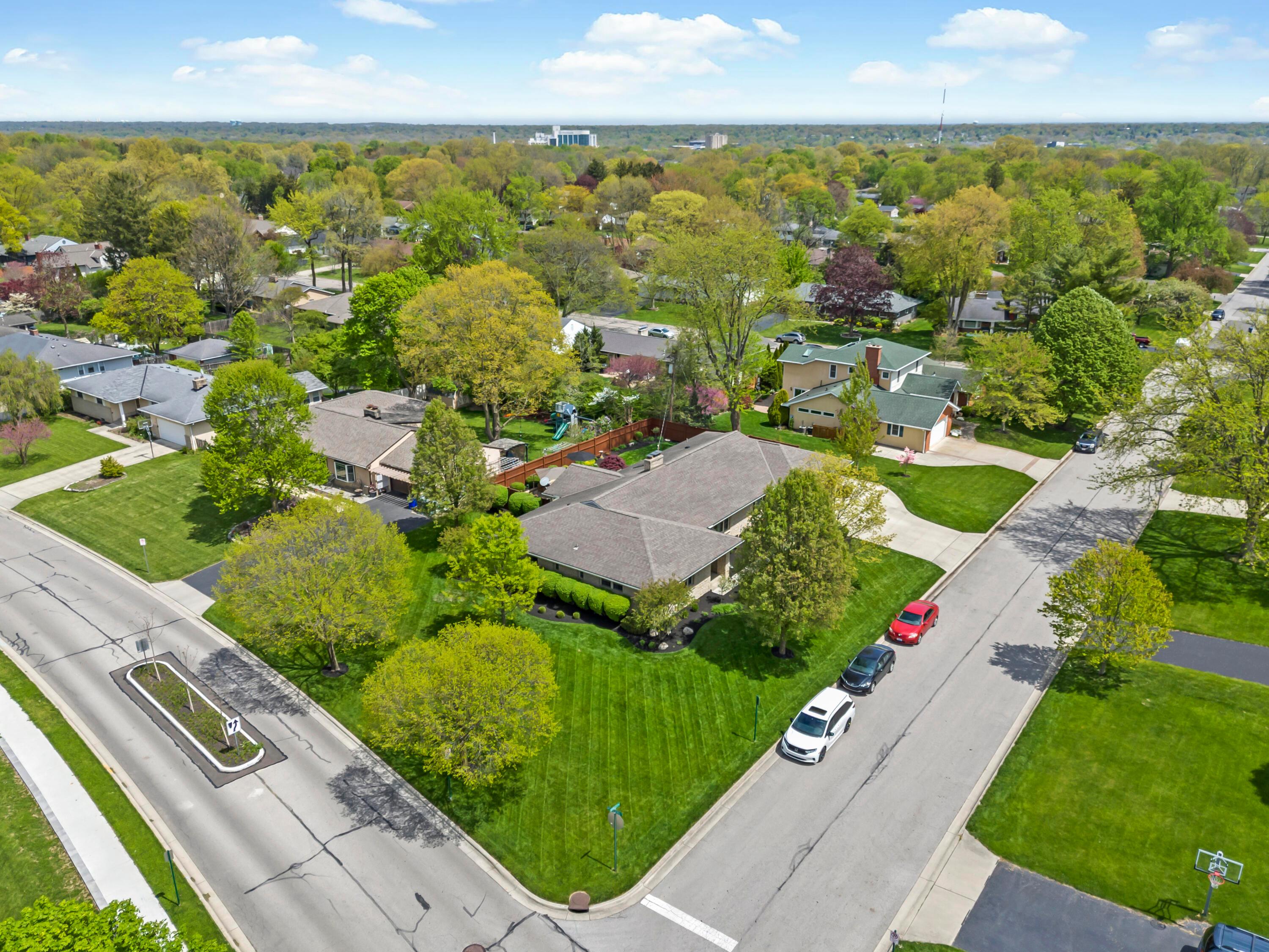 1490 Kirkley Road Columbus, OH 43221 - Photo 75 of 99 Areal of House