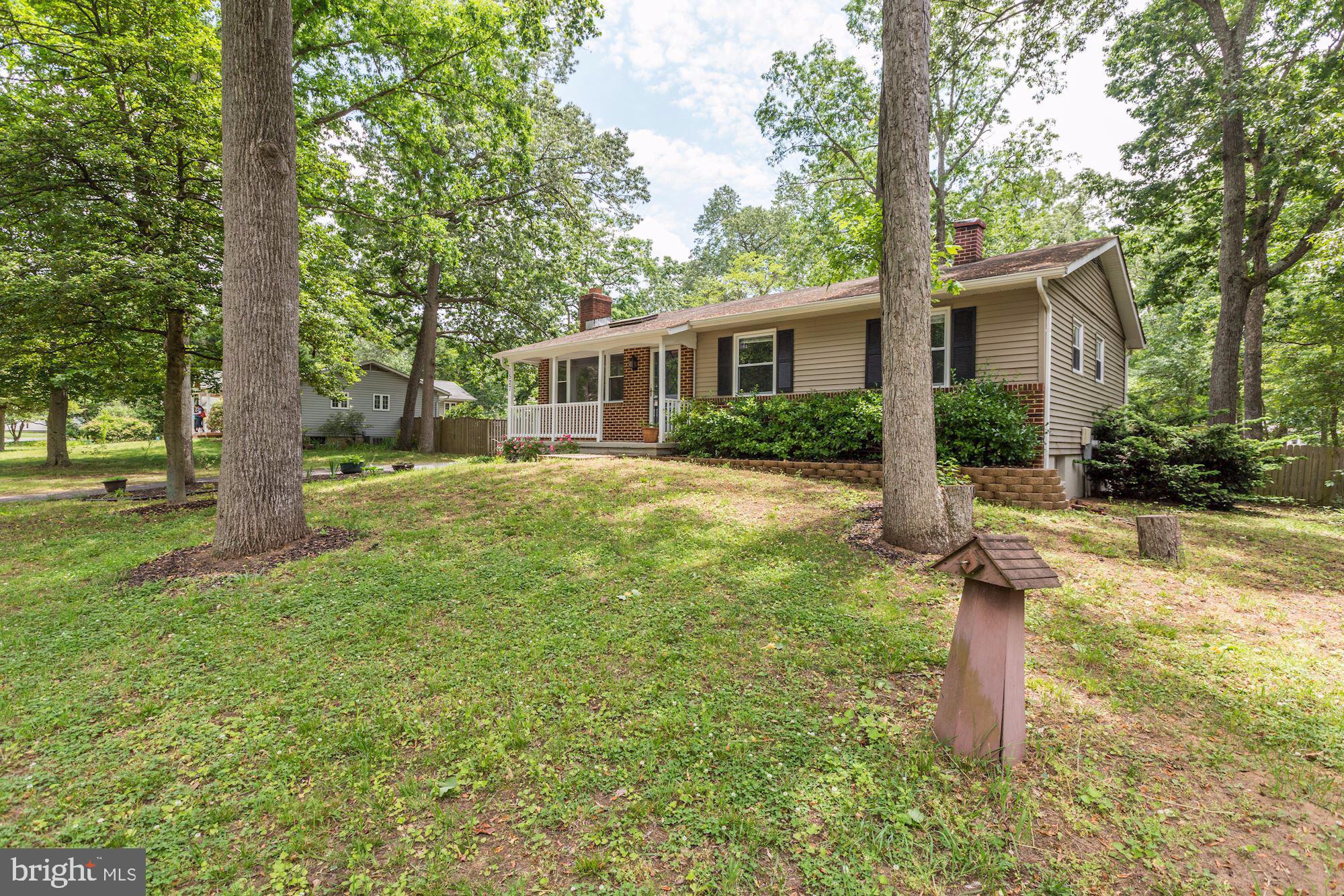 1527 Manor View Road Davidsonville, MD 21035 - Photo 3 of 42 Gallery Image 3