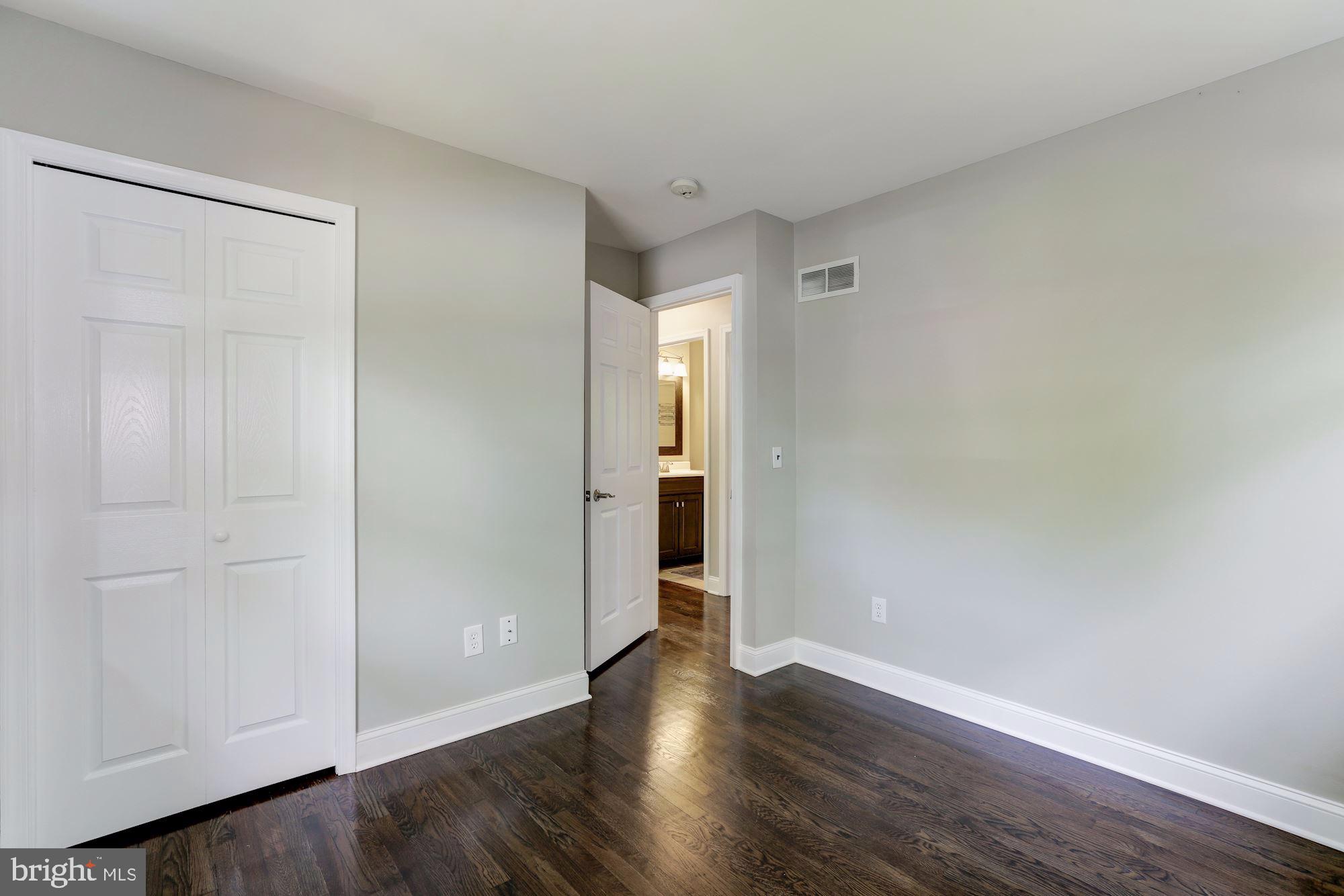 1527 Manor View Road Davidsonville, MD 21035 - Photo 24 of 42 Gallery Image 24