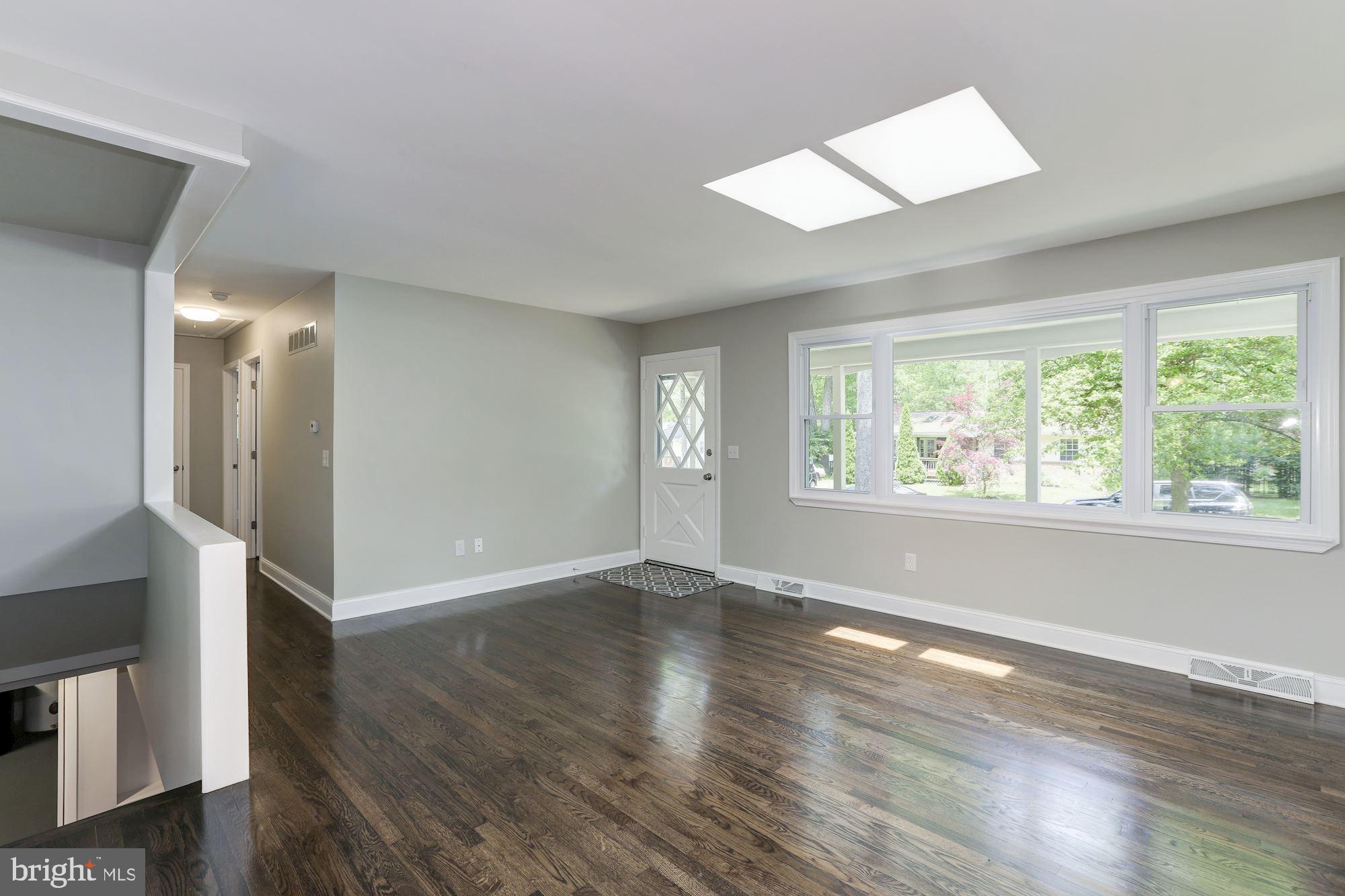 1527 Manor View Road Davidsonville, MD 21035 - Photo 8 of 42 Gallery Image 8