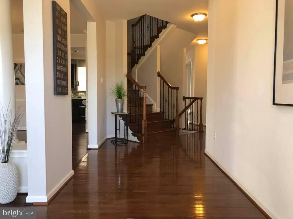 1939 Moran Drive Frederick, MD 21702 - Photo 5 of 30