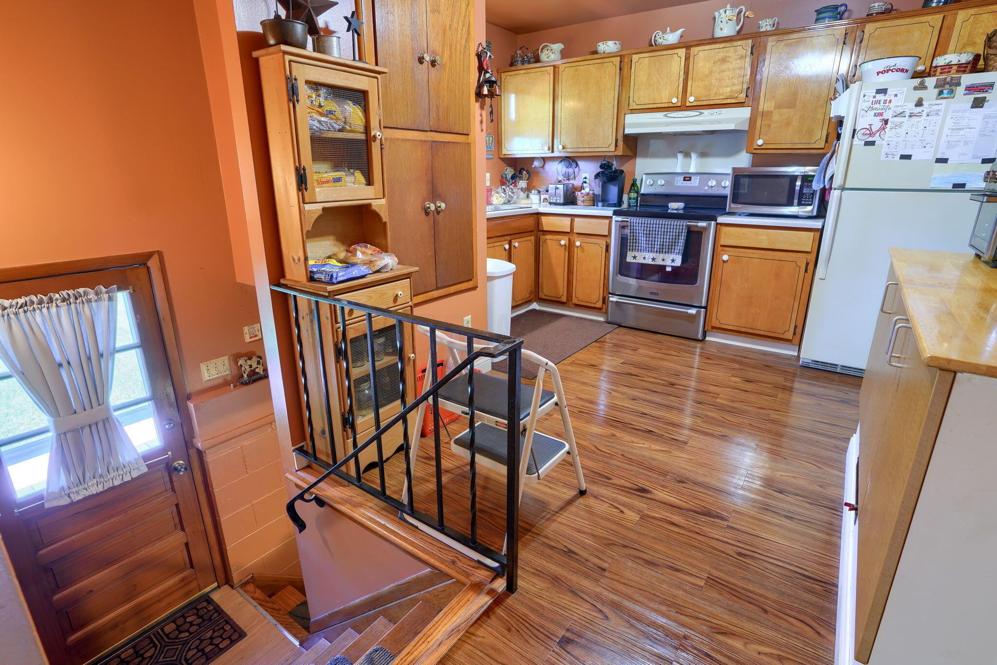 4761 Karl Road Columbus, OH 43229 - Photo 20 of 39 4761 Karl Road (25)