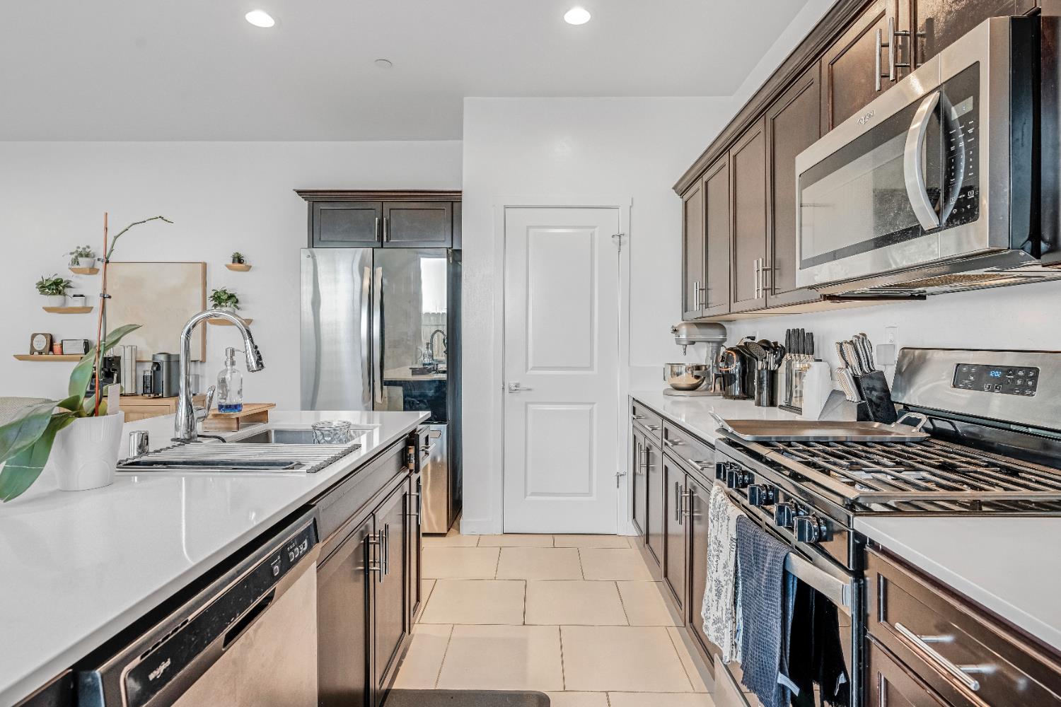 4210 North Reed Avenue Fresno, CA 93723 - Photo 17 of 31