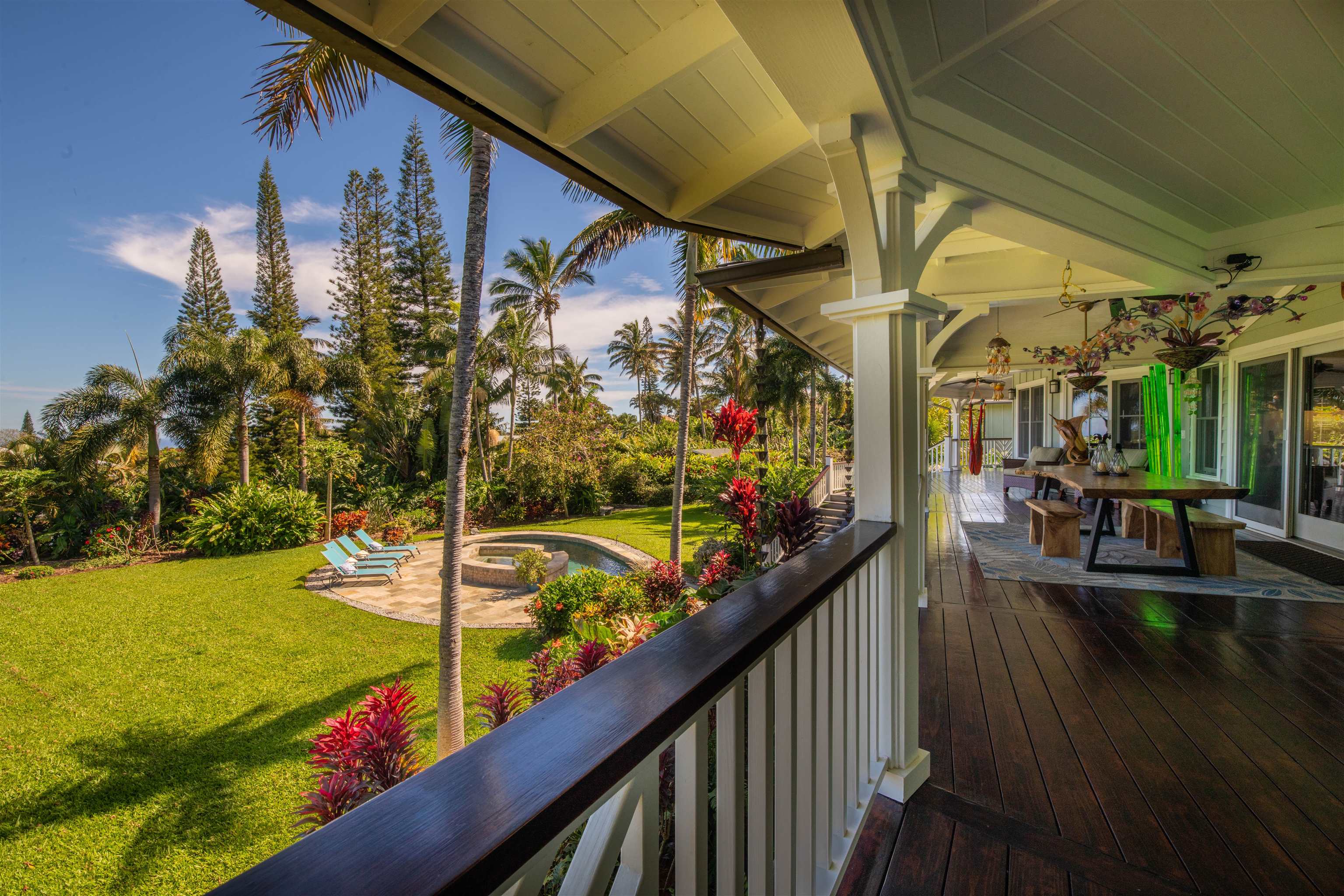 65 North Holokai Road Haiku, HI 96708 - Photo 25 of 50 a view of swimming pool from a balcony