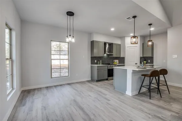 $248,000 | 420 Kelly Lane, Seven Points, TX 75143