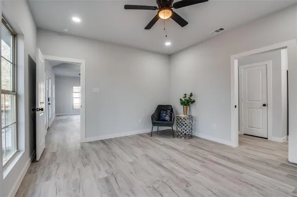 $248,000 | 420 Kelly Lane, Seven Points, TX 75143