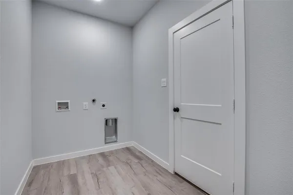 $248,000 | 420 Kelly Lane, Seven Points, TX 75143