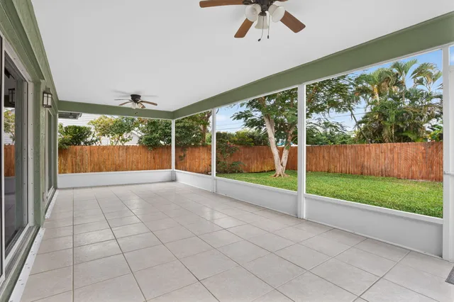 $805,000 | 9275 Southeast Mercury Street, Hobe Sound, FL 33455
