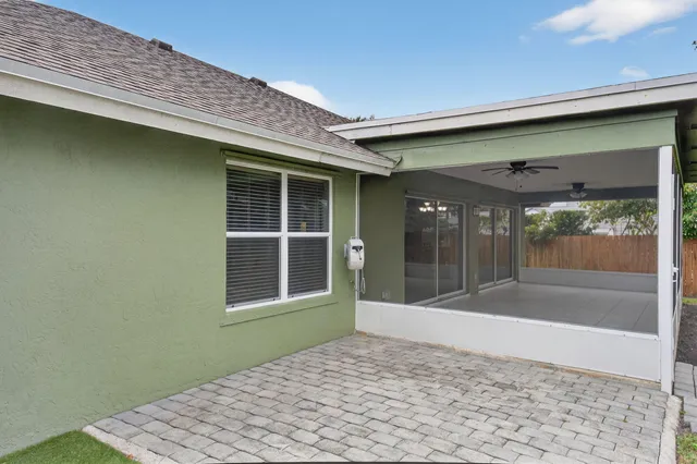 $805,000 | 9275 Southeast Mercury Street, Hobe Sound, FL 33455