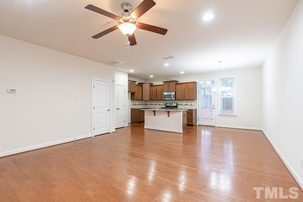 2470 Pecan Ridge Way Apex, NC 27502 - Photo 4 of 30 Living Room