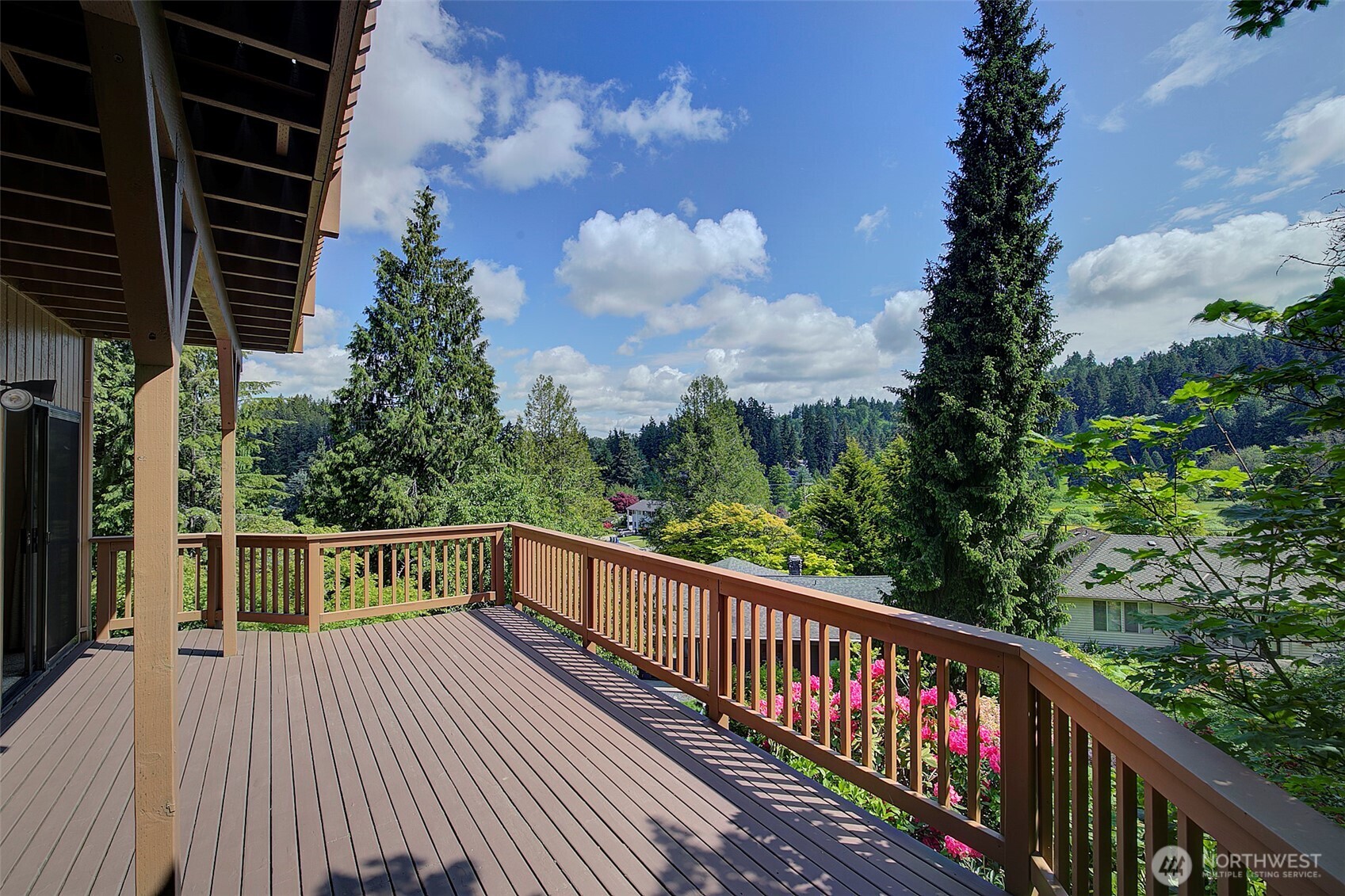 9430 Hoeder Lane Bothell, WA 98011 - Photo 31 of 39 a view of balcony and trees