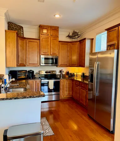 $3,400 | 200 River Landing Drive, Unit D202, Daniel Island, SC 29492