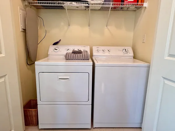 $3,400 | 200 River Landing Drive, Unit D202, Daniel Island, SC 29492