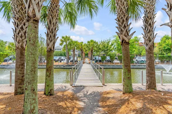 $3,400 | 200 River Landing Drive, Unit D202, Daniel Island, SC 29492